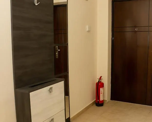 Cozy 1bd With A Spacious Terrace By Flat Mаnager شقة *